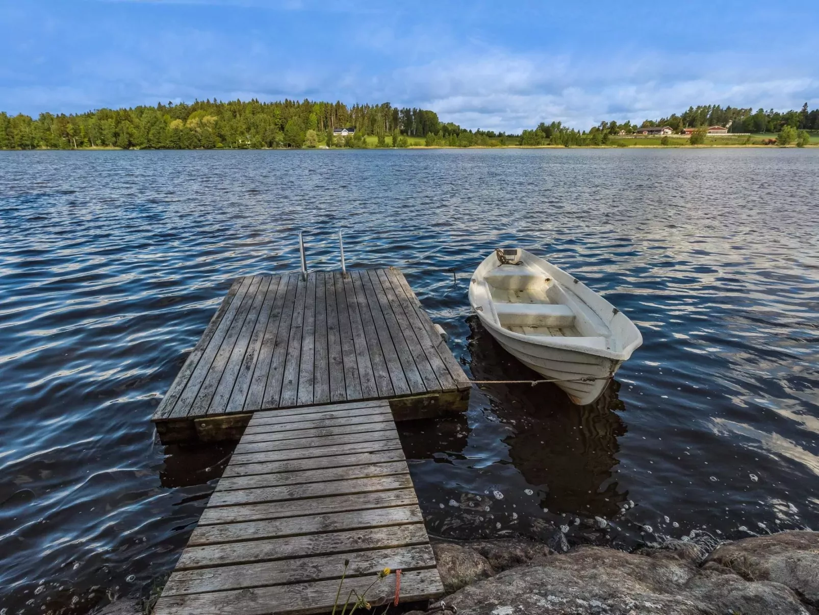Artturin mökki-Buiten