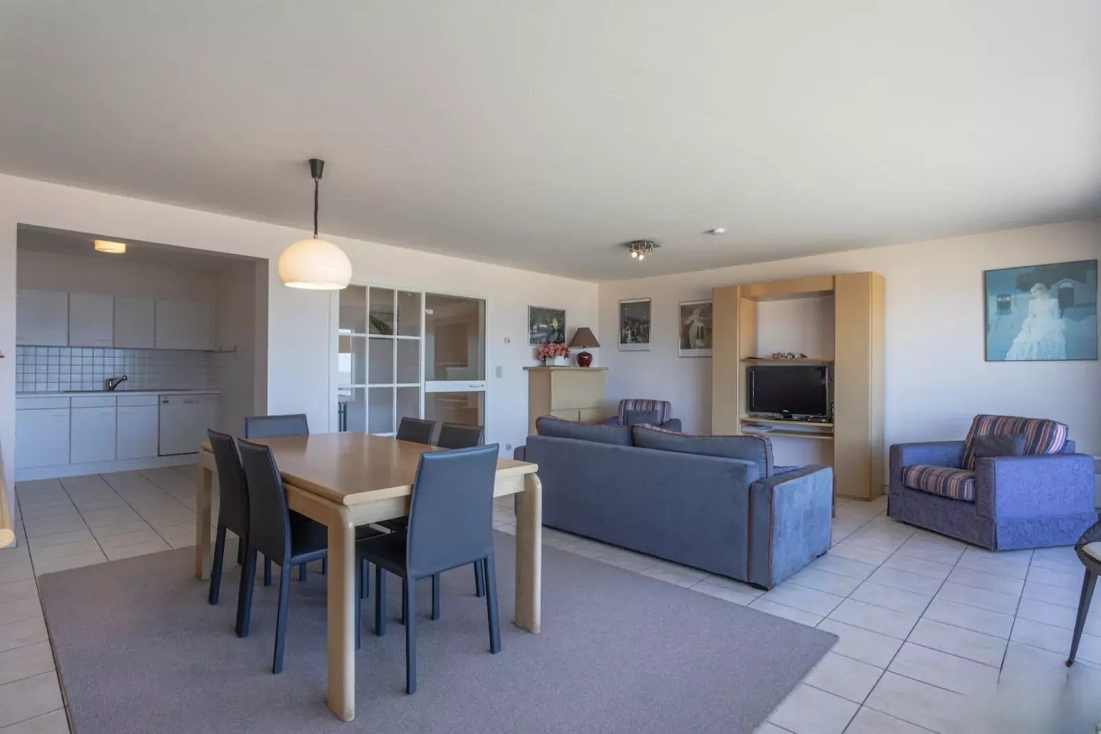 Quo Vadis 0501 + garage 83-Eetkamer
