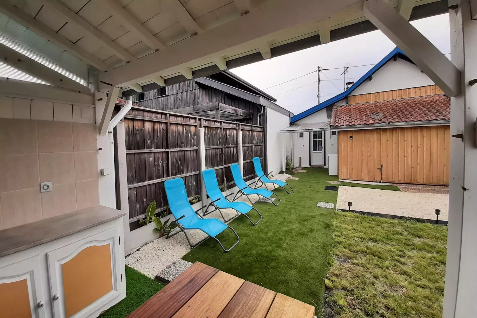 Vakantiehuis in Arcachon met tuin en buitenkeuken-Tuinen zomer