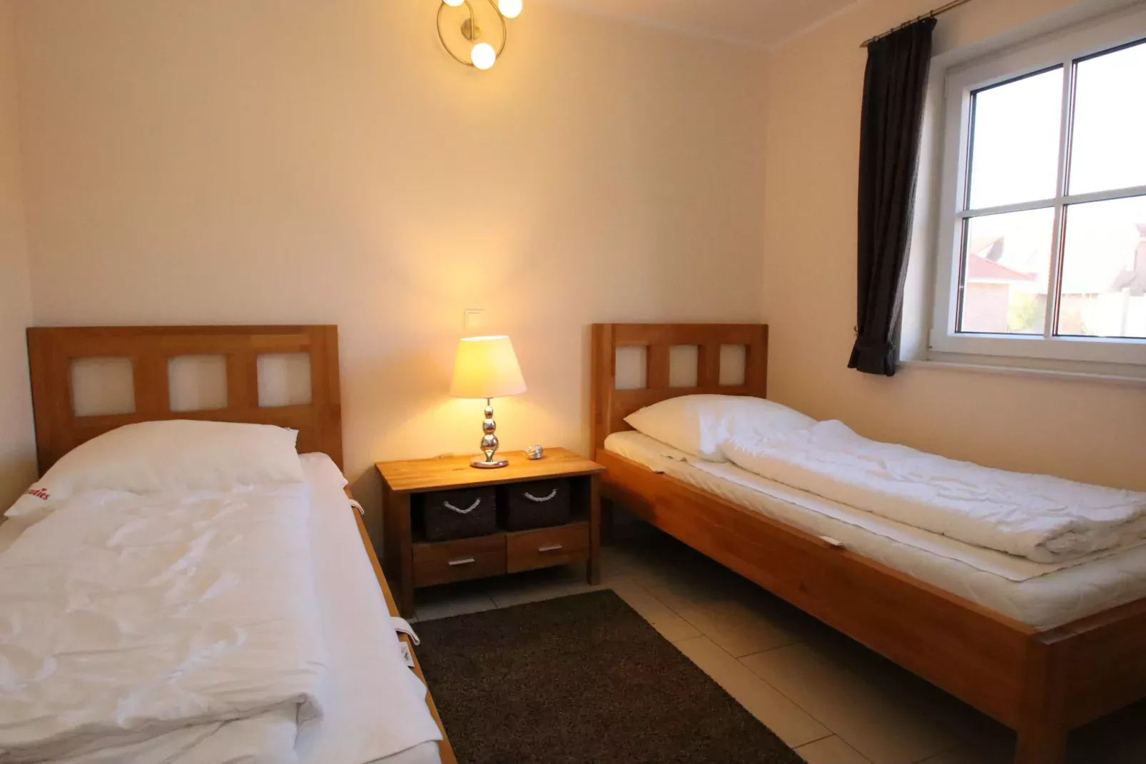 Katamaran II mit Haustier-Slaapkamer
