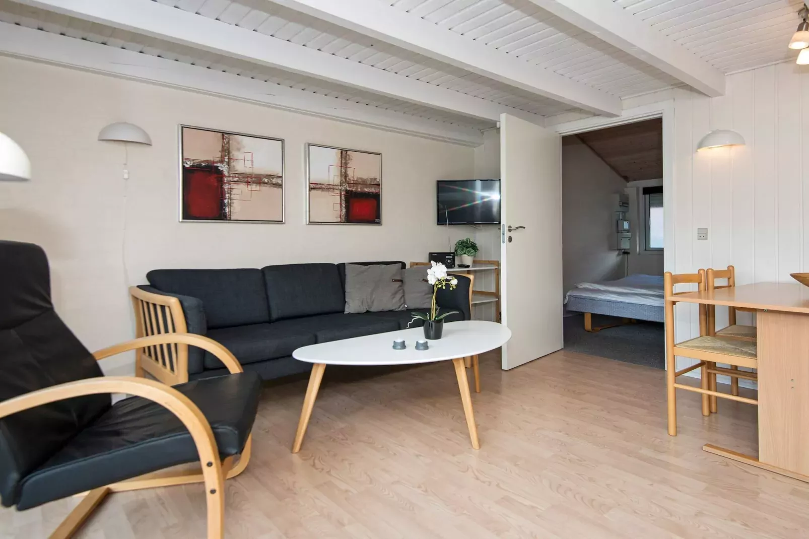 3 room,2 levels,dishwasher-Binnen
