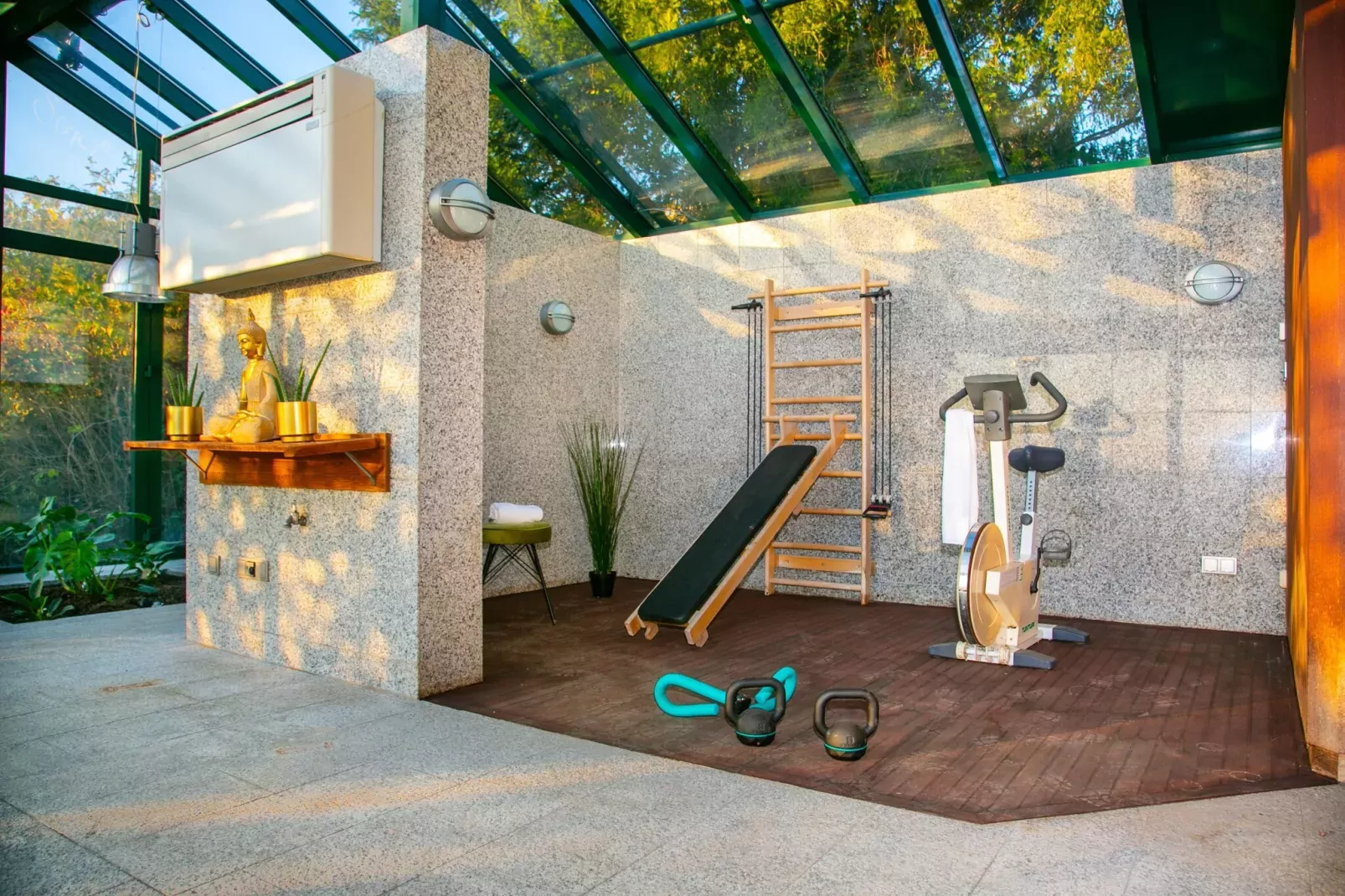 Villa Weitersburg mit indoor Pool-Recreatieruimte