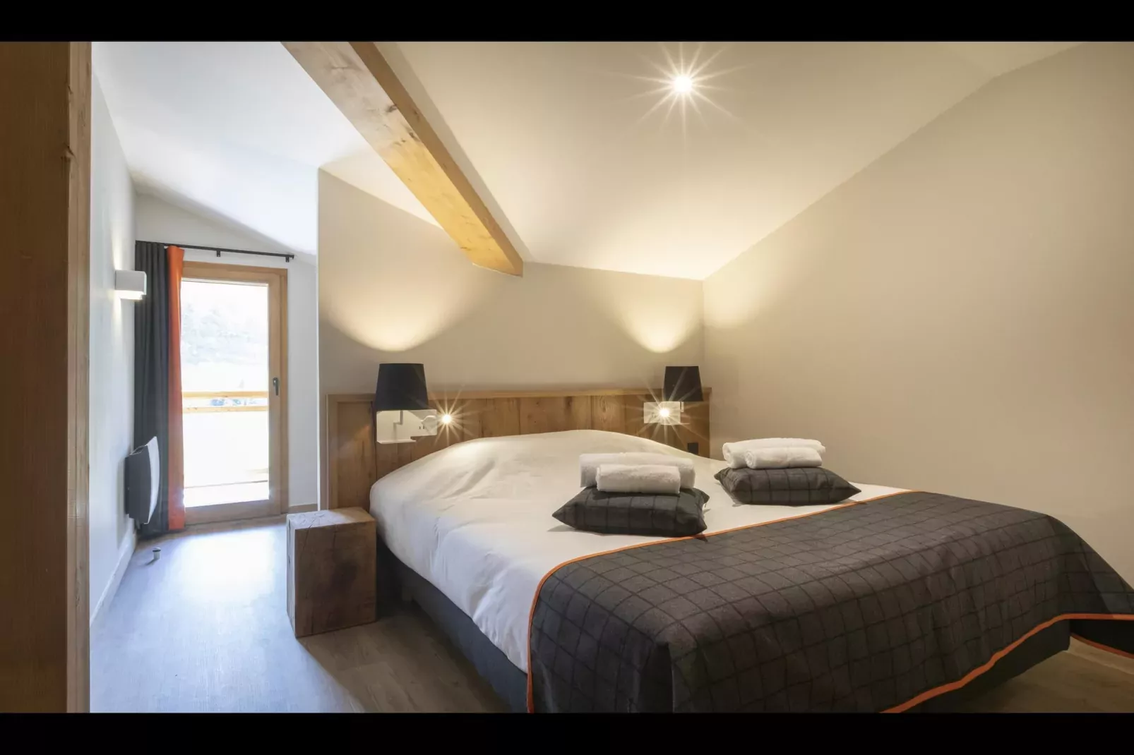SAMOËNS-S8L-Slaapkamer