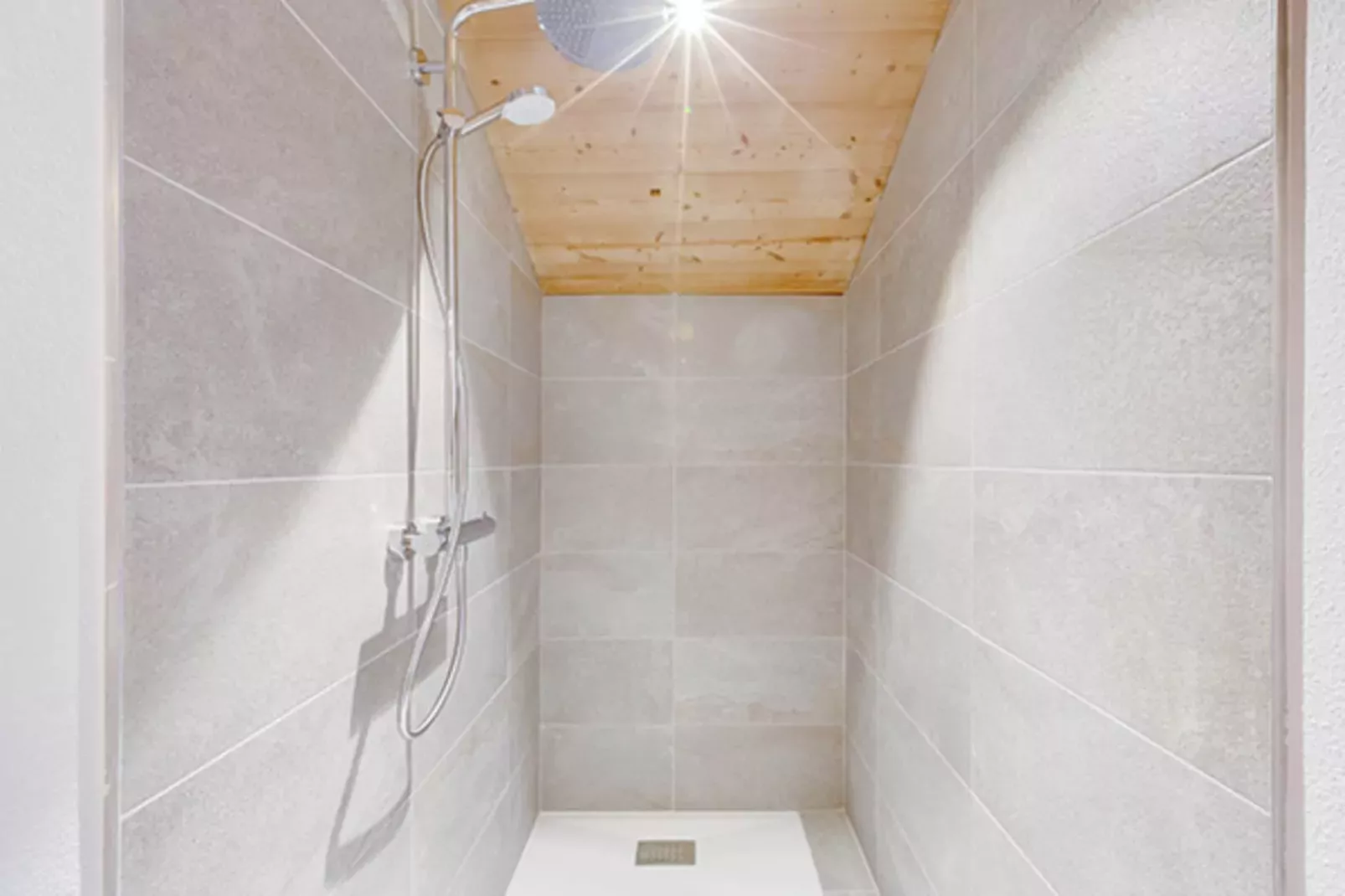 COMBLOUX Les Fermes du Mont Blanc - D50P-Badkamer