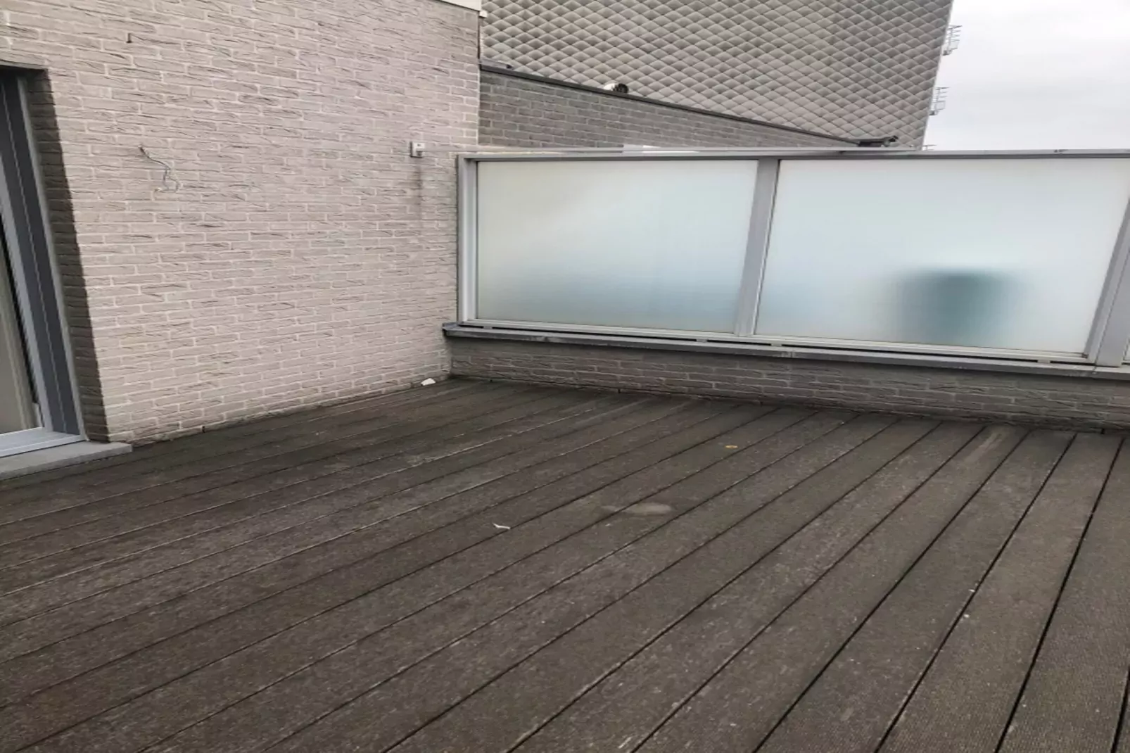 ILIYA 0401-Terrasbalkon