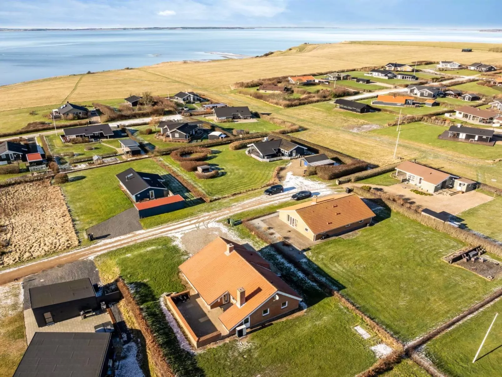 "Nikolce" - 300m to the inlet-Buiten