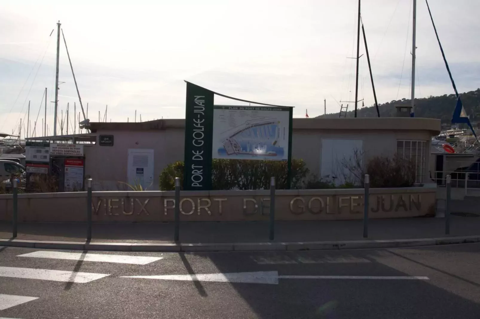 Vue Mer à Golfe-Juan Proche Cannes Plage et Garage-Gebieden zomer 5km