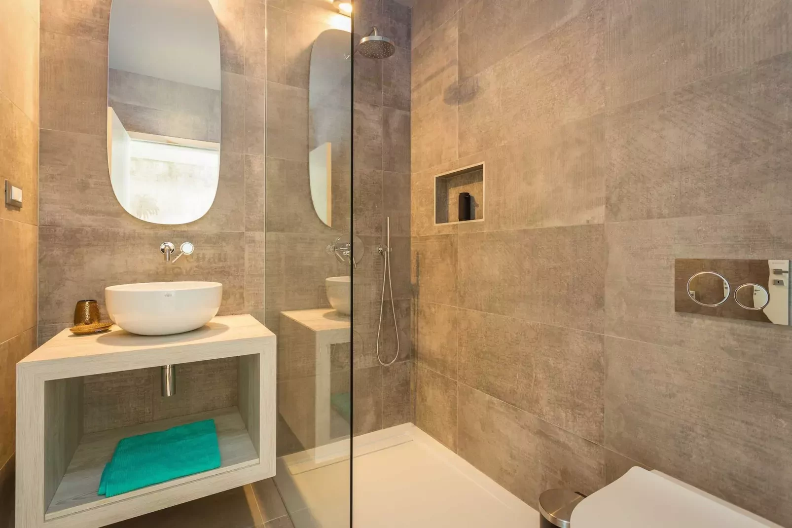 Villa Olala - Private Pool, Jacuzzi, Terrace with-Badkamer