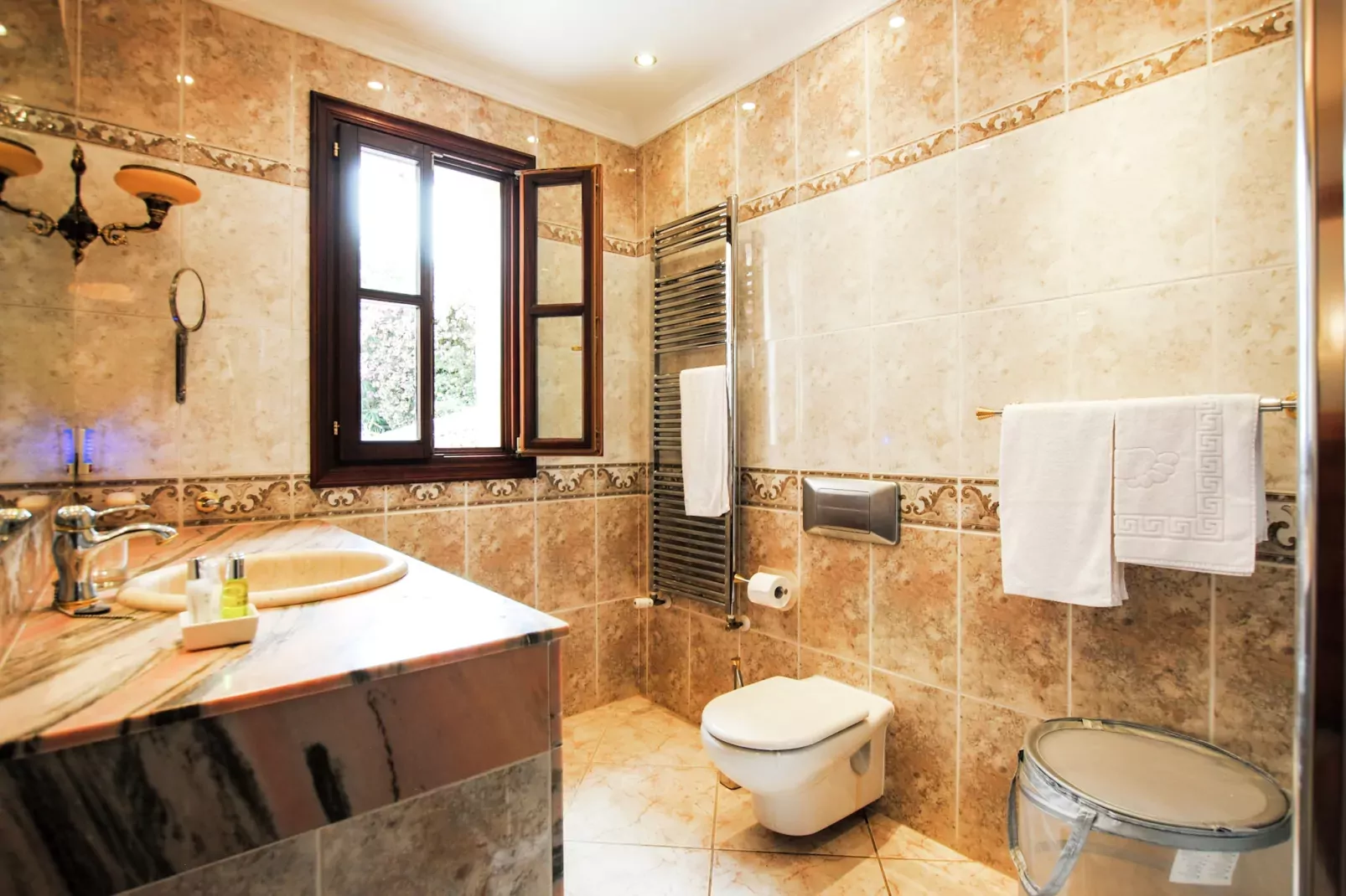 Wundeschönes & Nachhaltiges Casa Cap Vermell-Badkamer