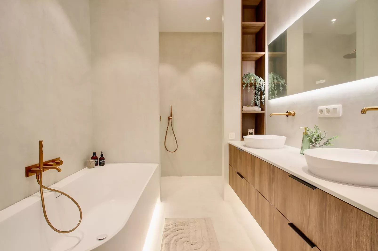 SCORPIO A/B-Badkamer