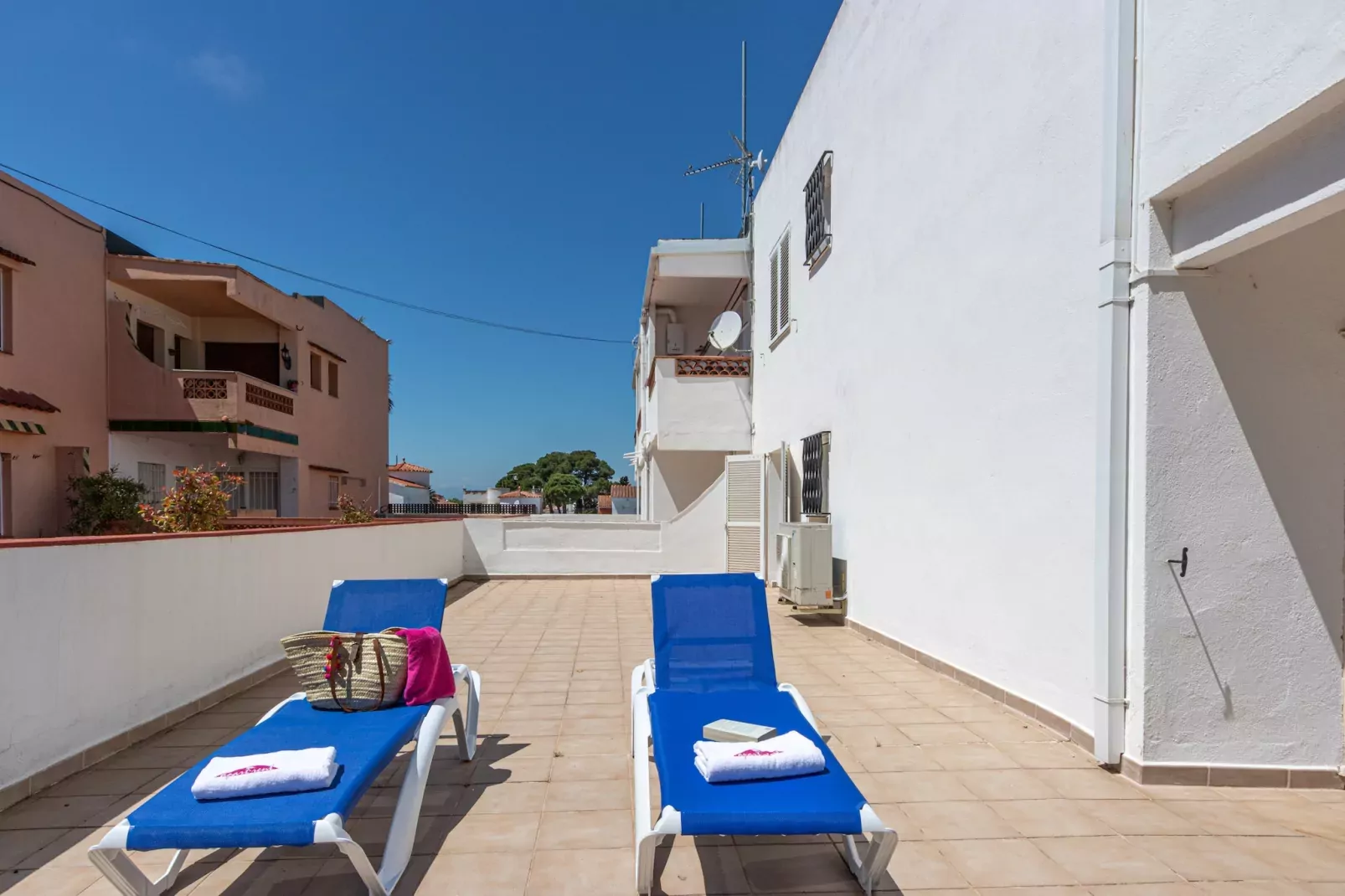 0187-SANT MORI 14 1º 3-Terras