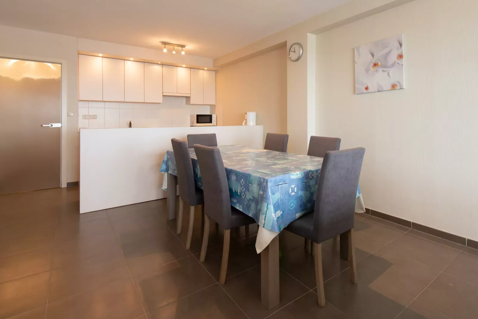 ZANDBK1 0501/ 5B-Eetkamer