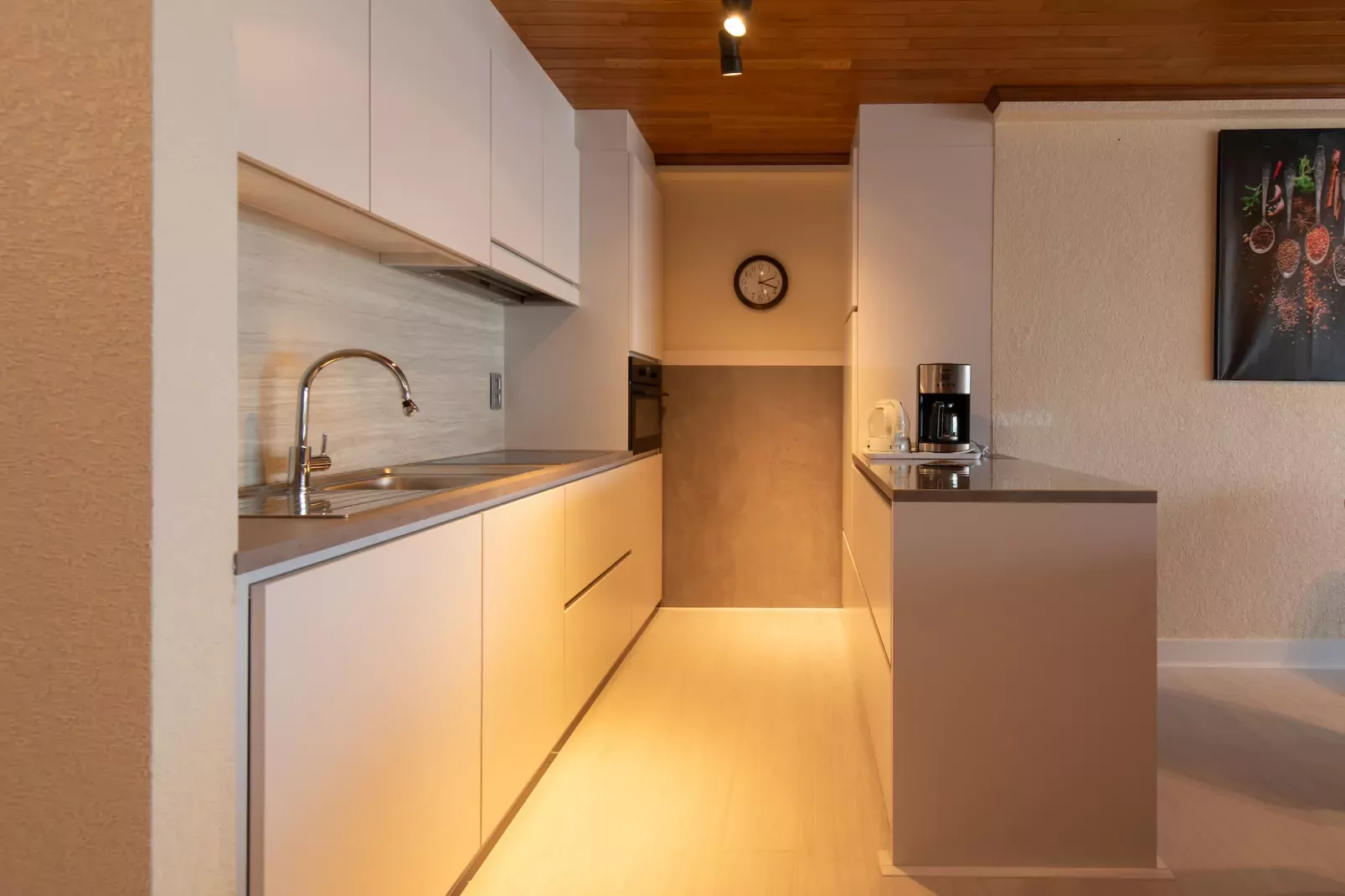ZANDBK2 0702/ 7B-Keuken