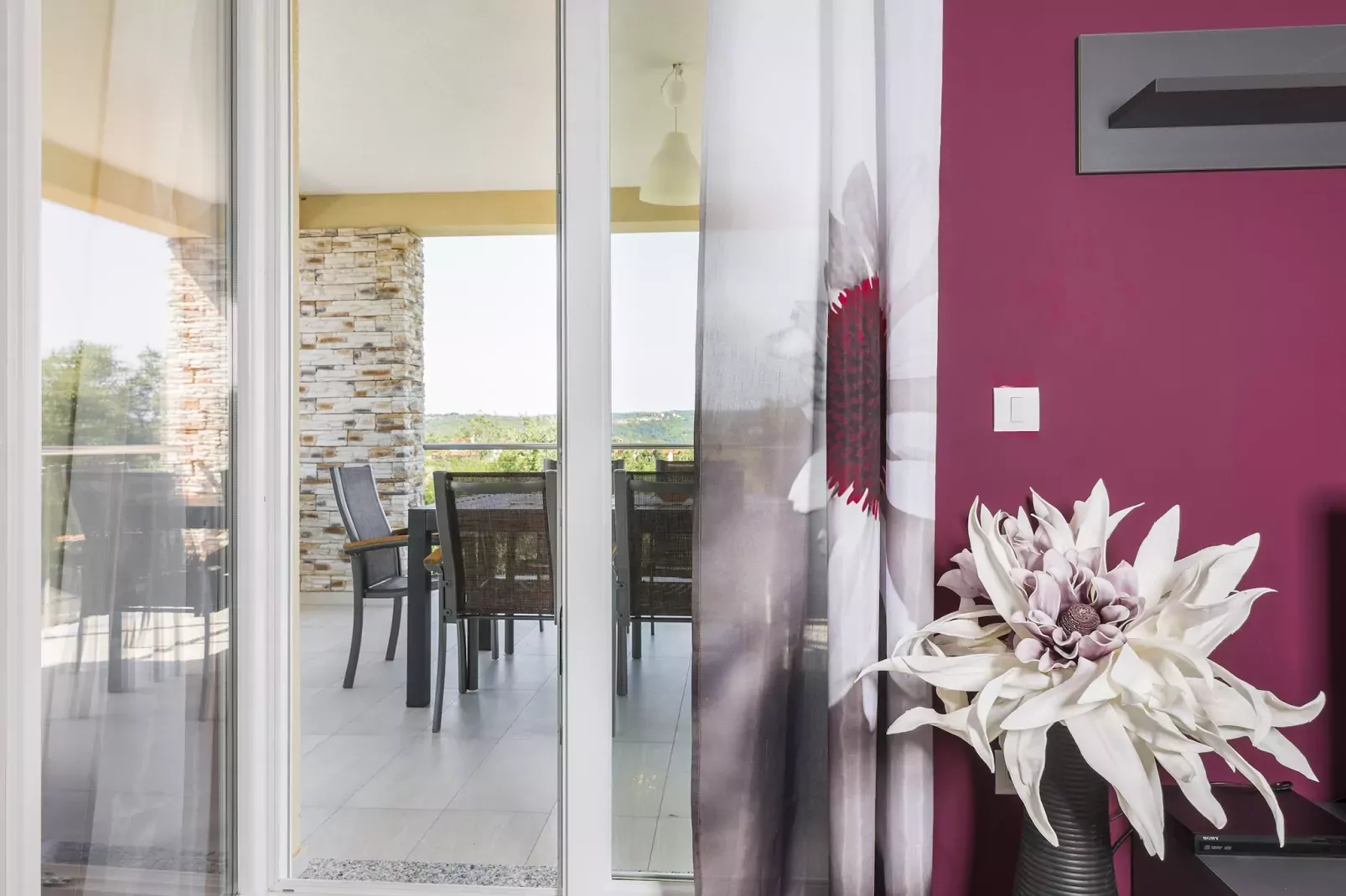 Villa Land with Private Pool-Terras