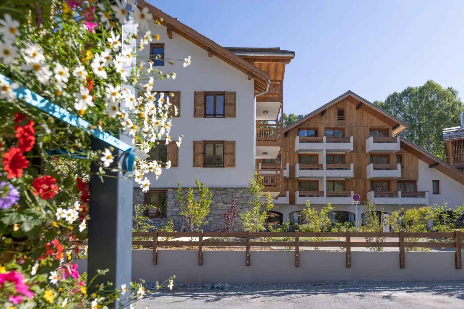 Le Cristal Lodge-RD2P-Gebieden zomer 1km