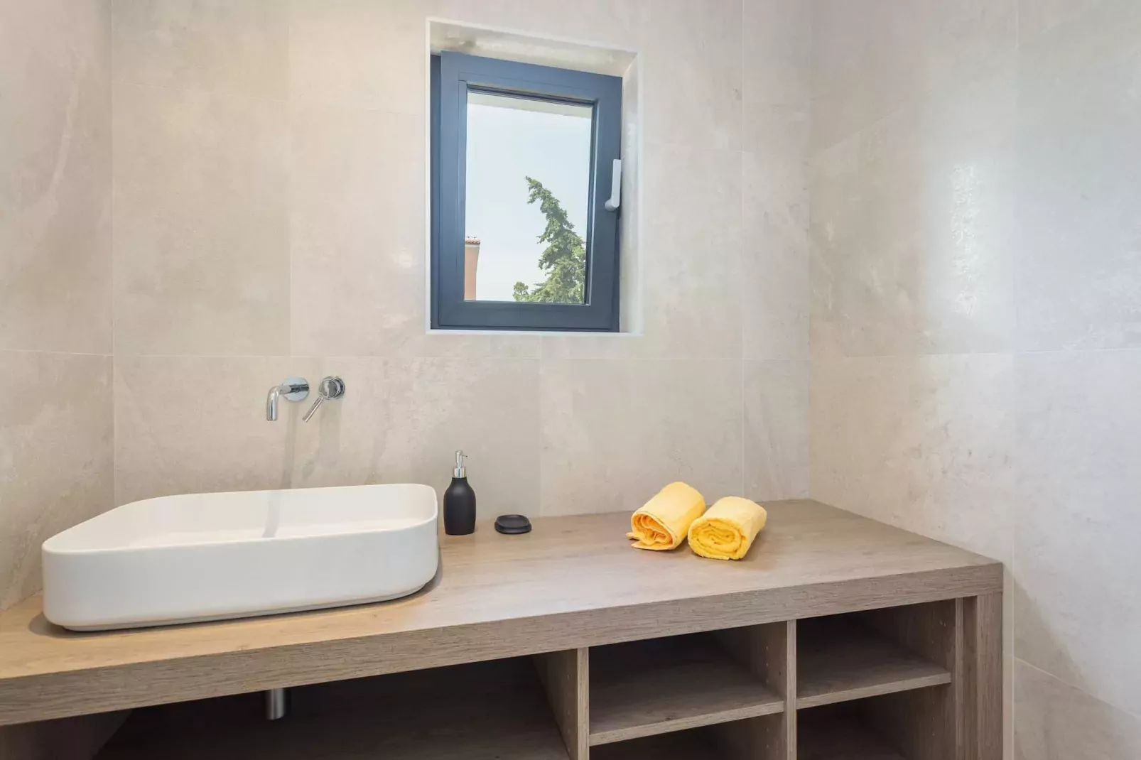 Villa Olala - Private Pool, Jacuzzi, Terrace with-Badkamer