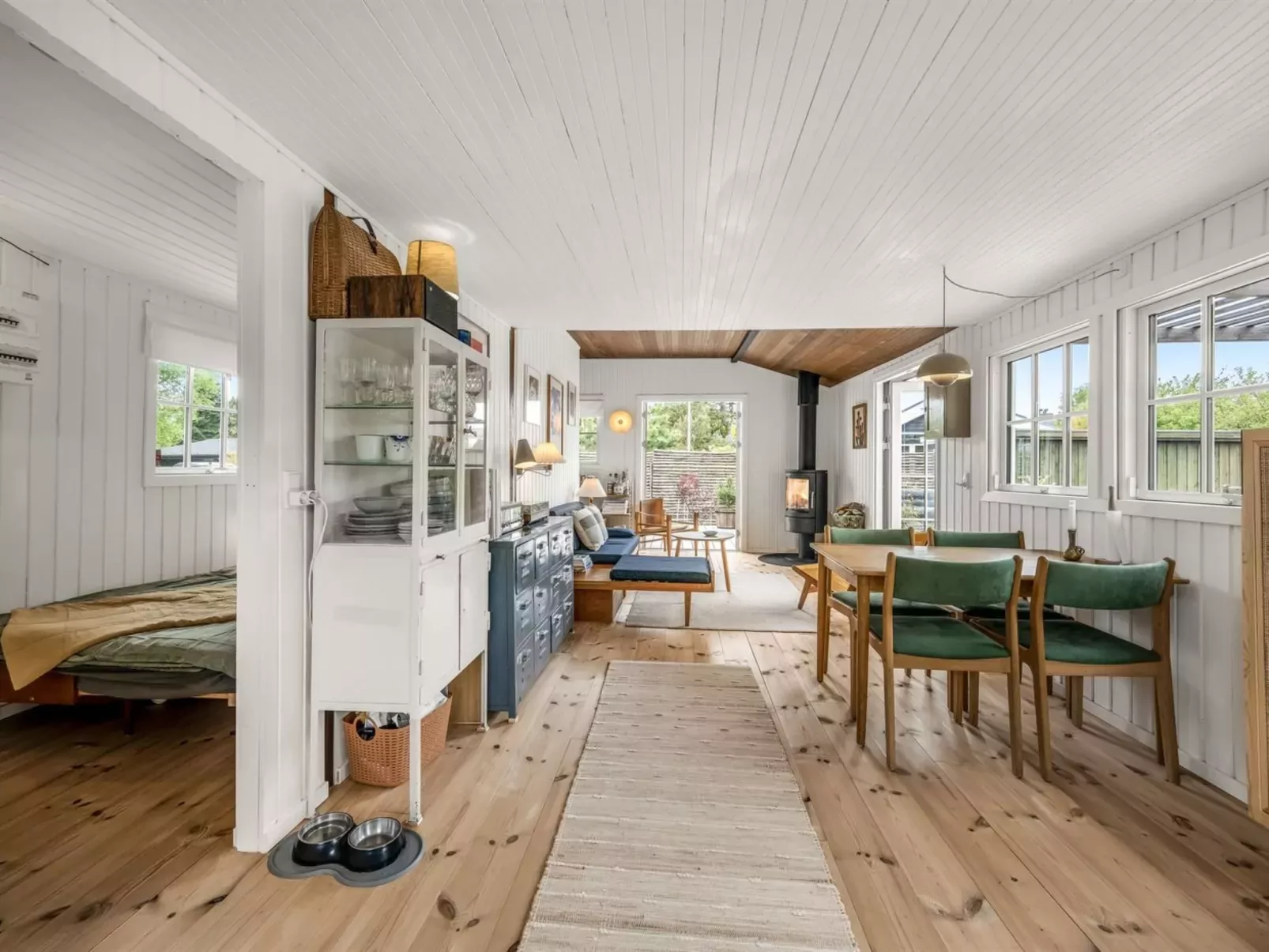 "Swea" - 275m from the sea-Binnen