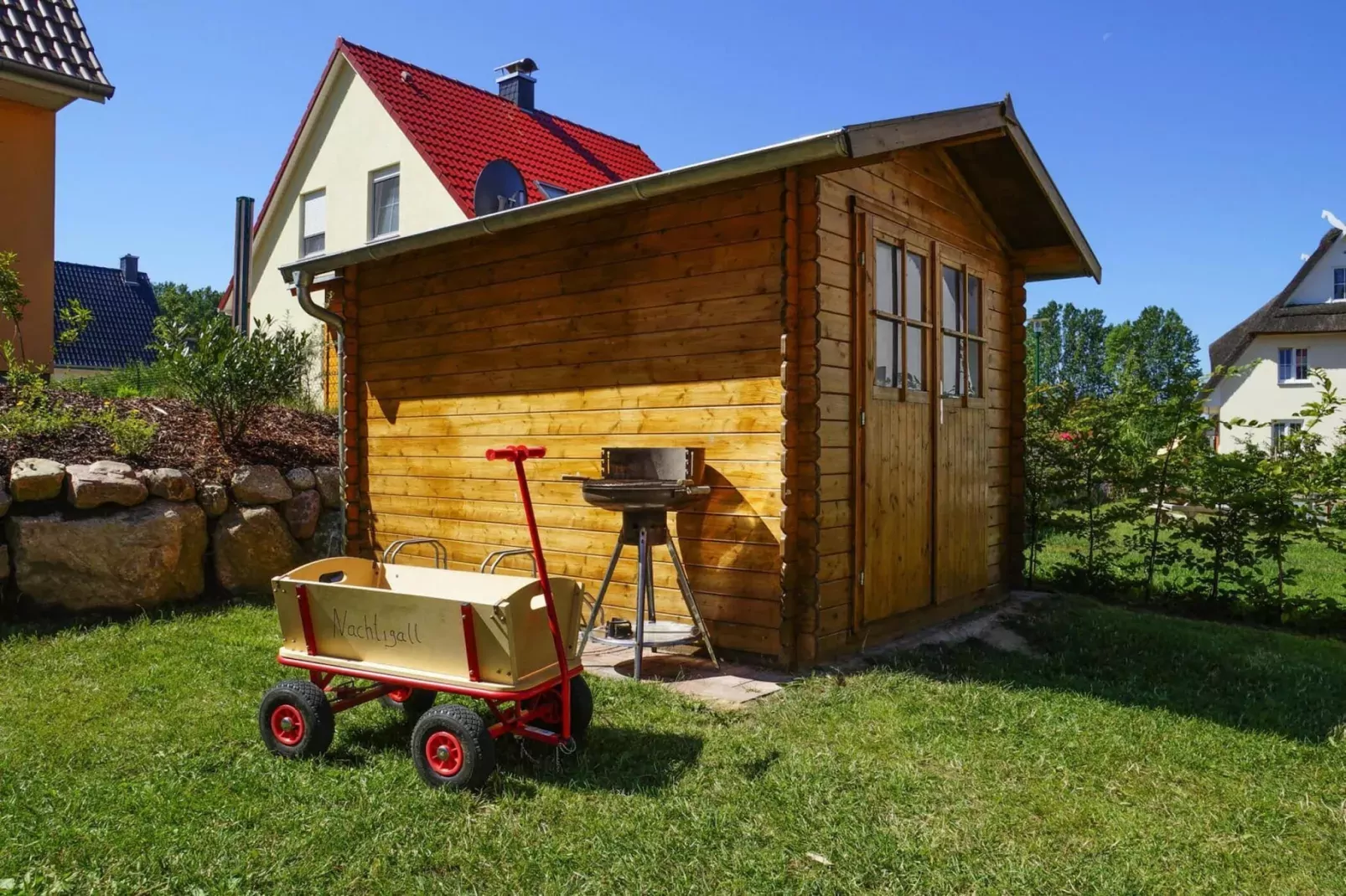 Ferienhaus Nachtigall in Glowe-bis zu 6 Pers-Tuinen zomer