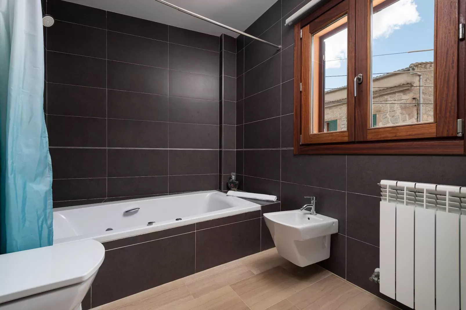 Can Joan (maria)-Badkamer