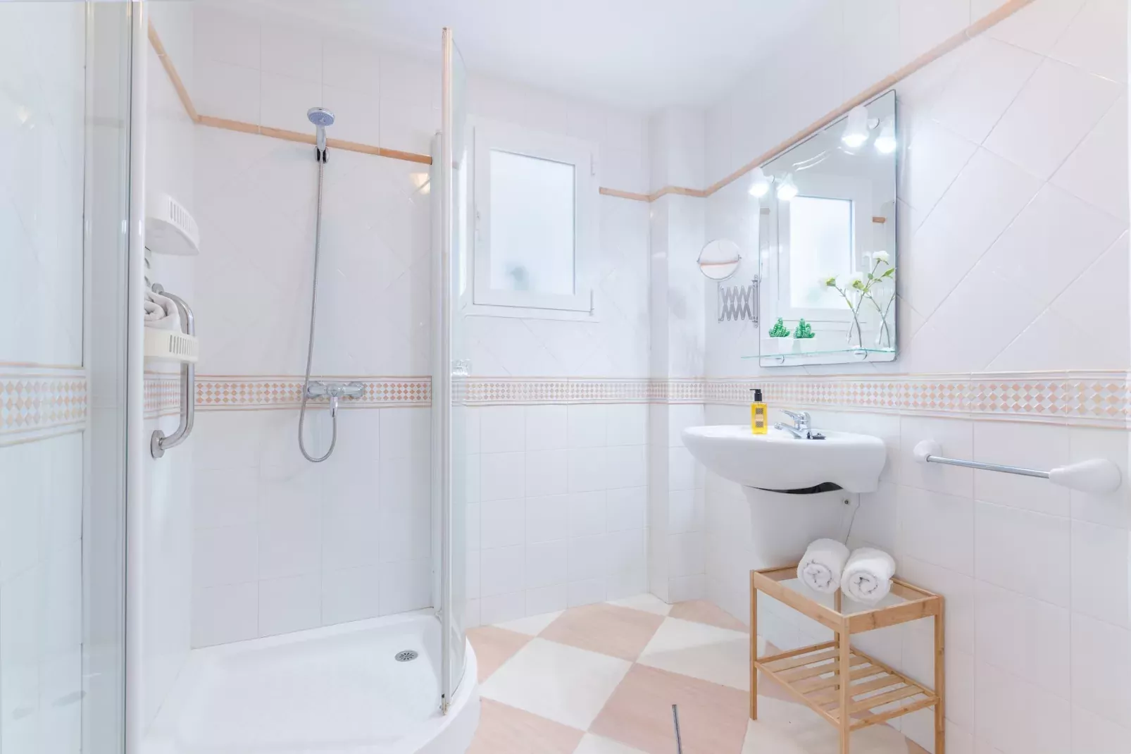 Roser (roser De ArtÀ)-Badkamer