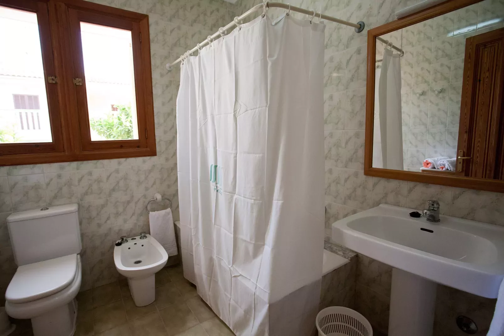 Llampudol (villa Sa Coma)-Badkamer