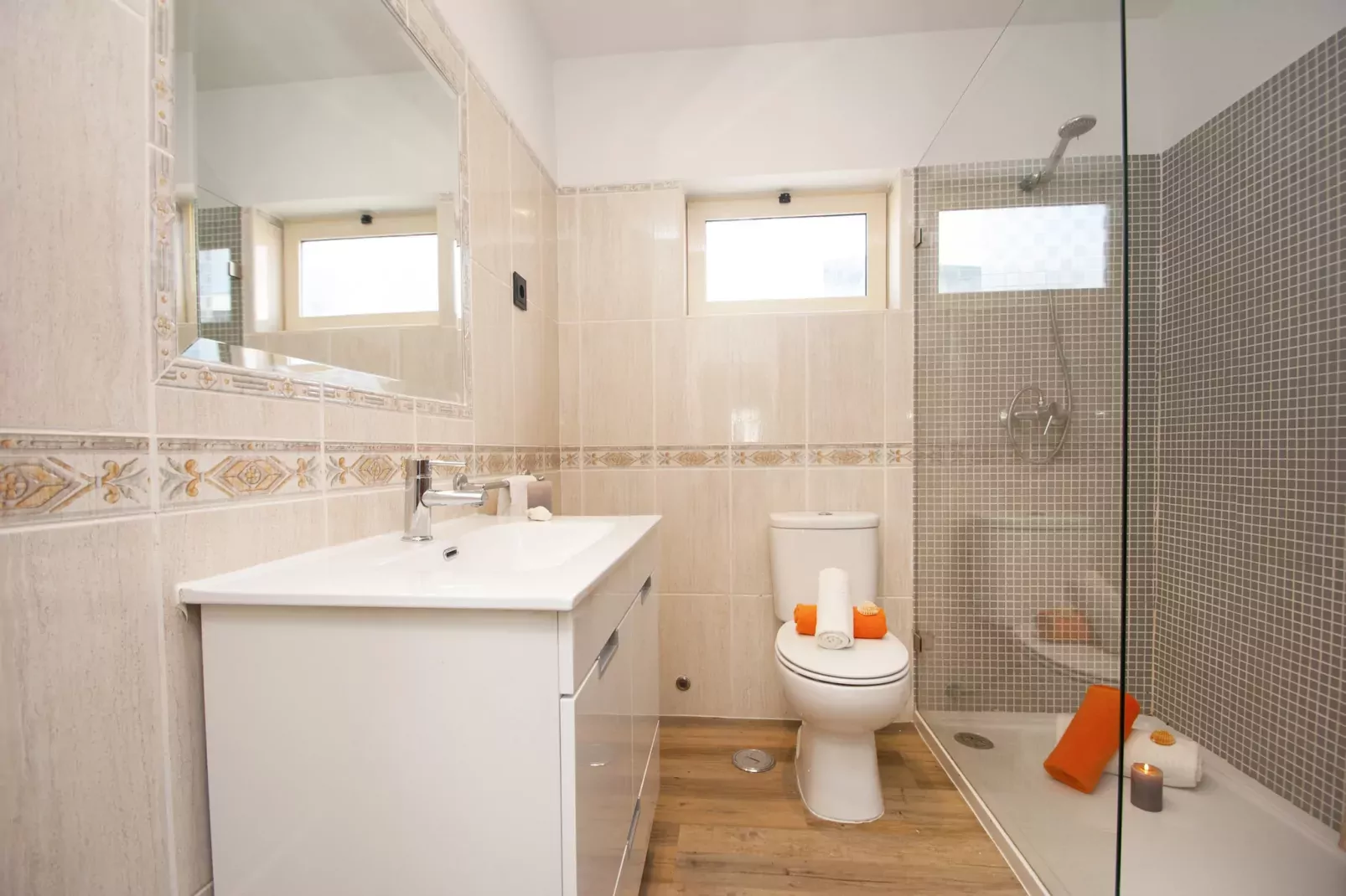 Villa Hollywood-Badkamer
