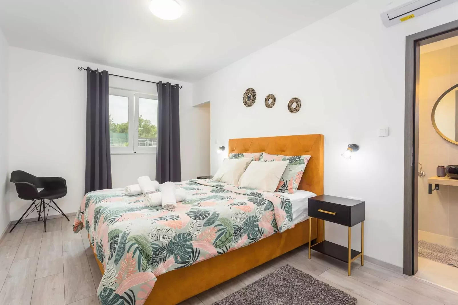 Holiday Home Greta with Private Pool-Slaapkamer