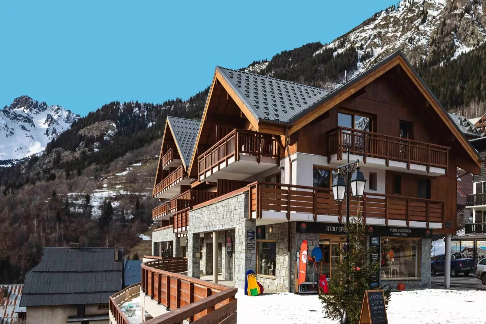 VAUJANY Le Saphir-A38S-Buitenkant zomer