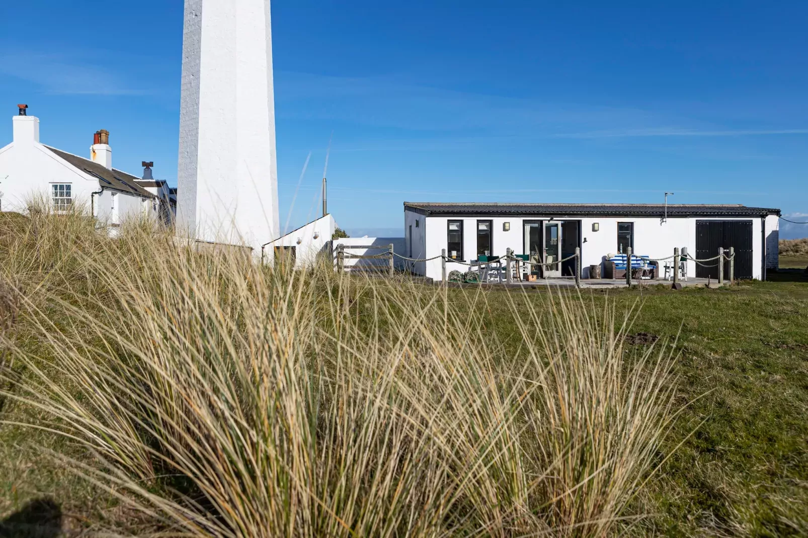 Walney Island Lighthouse-Terras