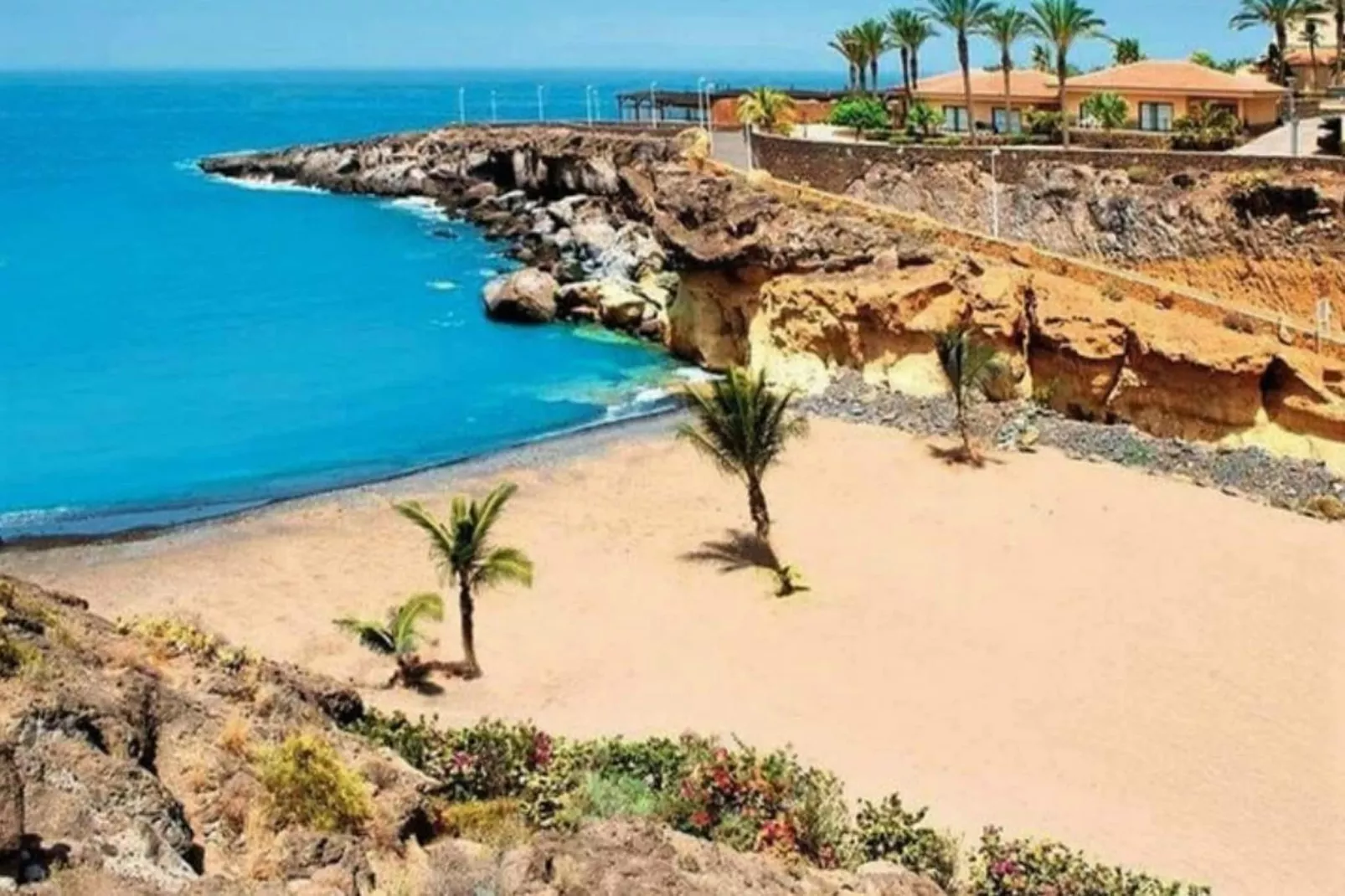 Apartamento en playa Las Carmenes-Gebieden zomer 5km