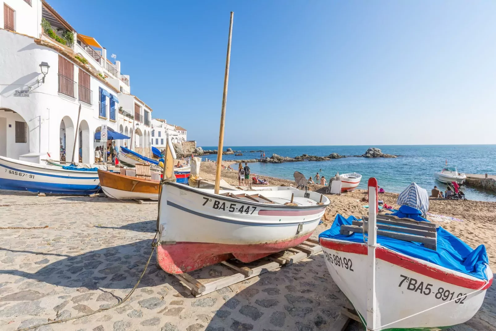 Costa Brava E-3-Niet-getagd