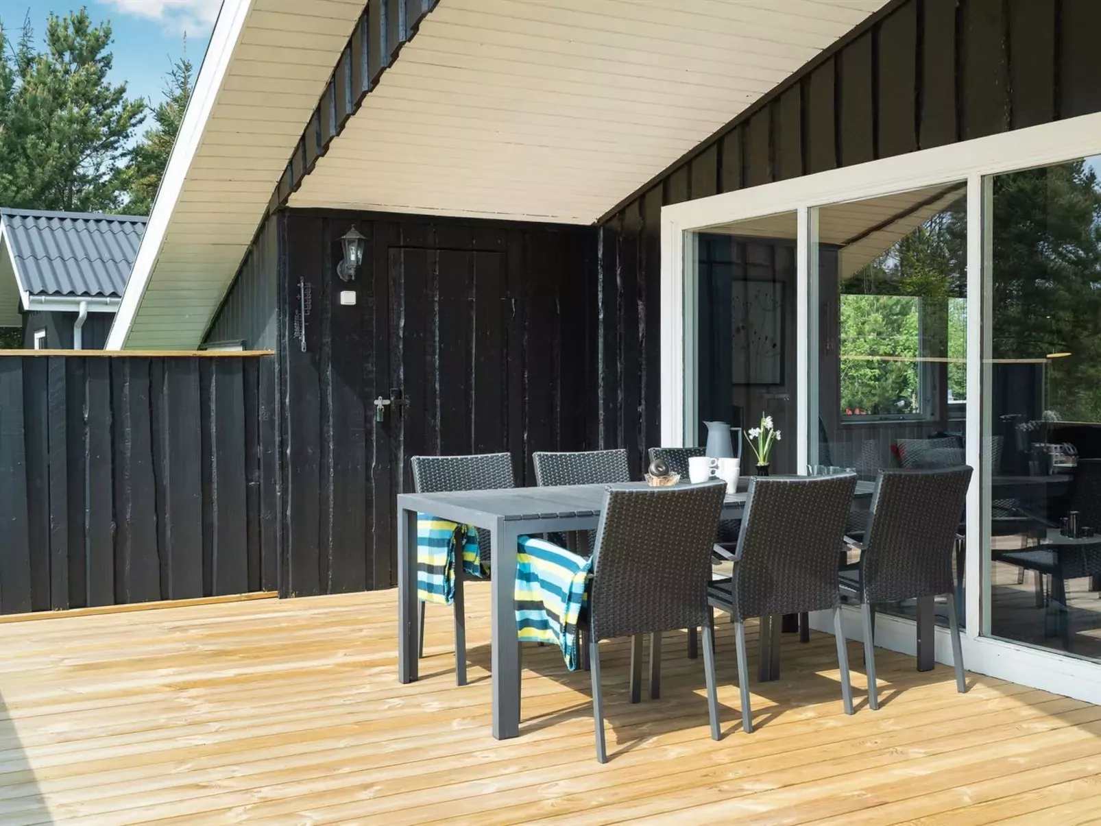 "Onni" - 2.3km from the sea-Buiten