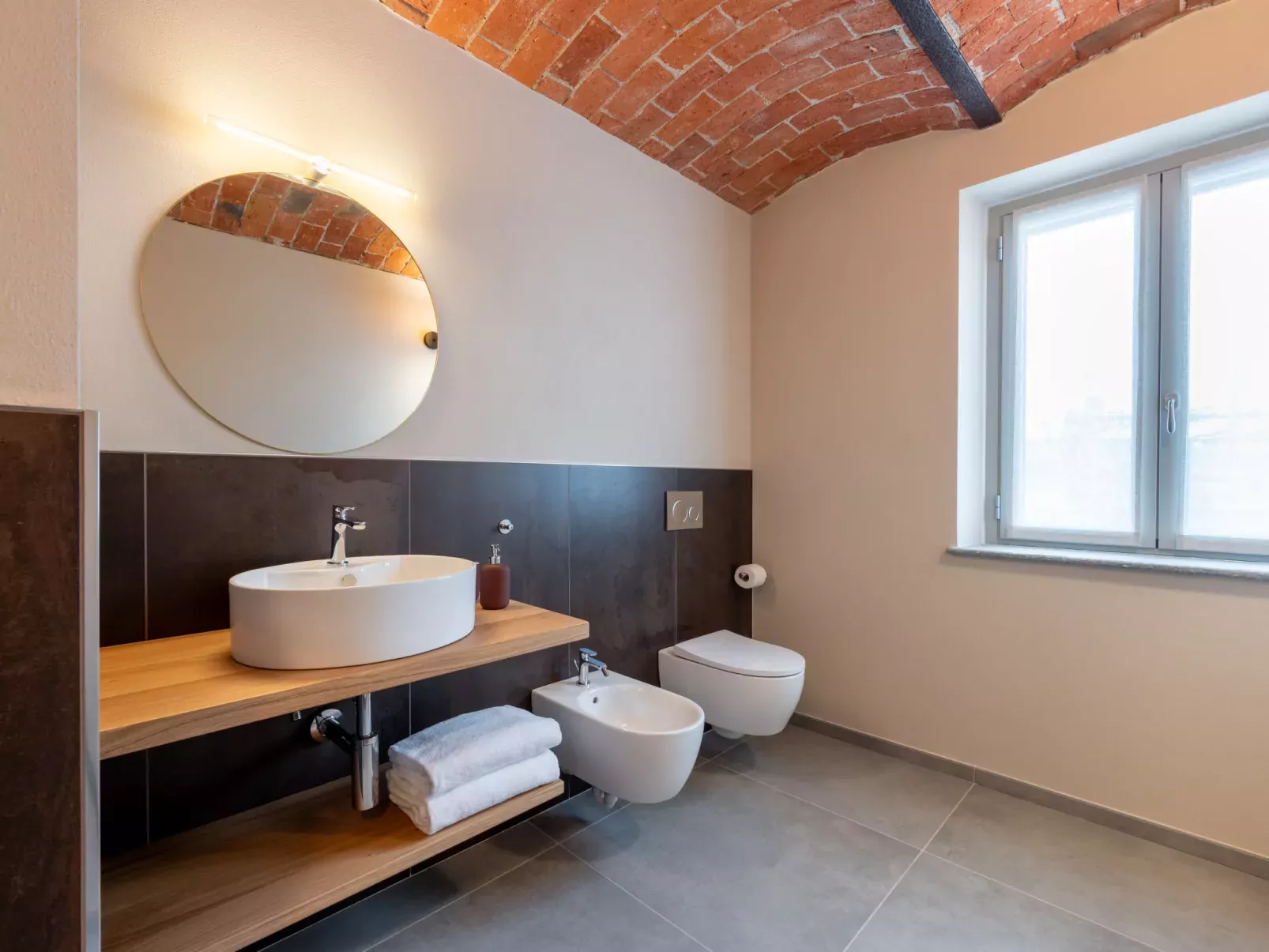 Cascina Luscai-Binnen