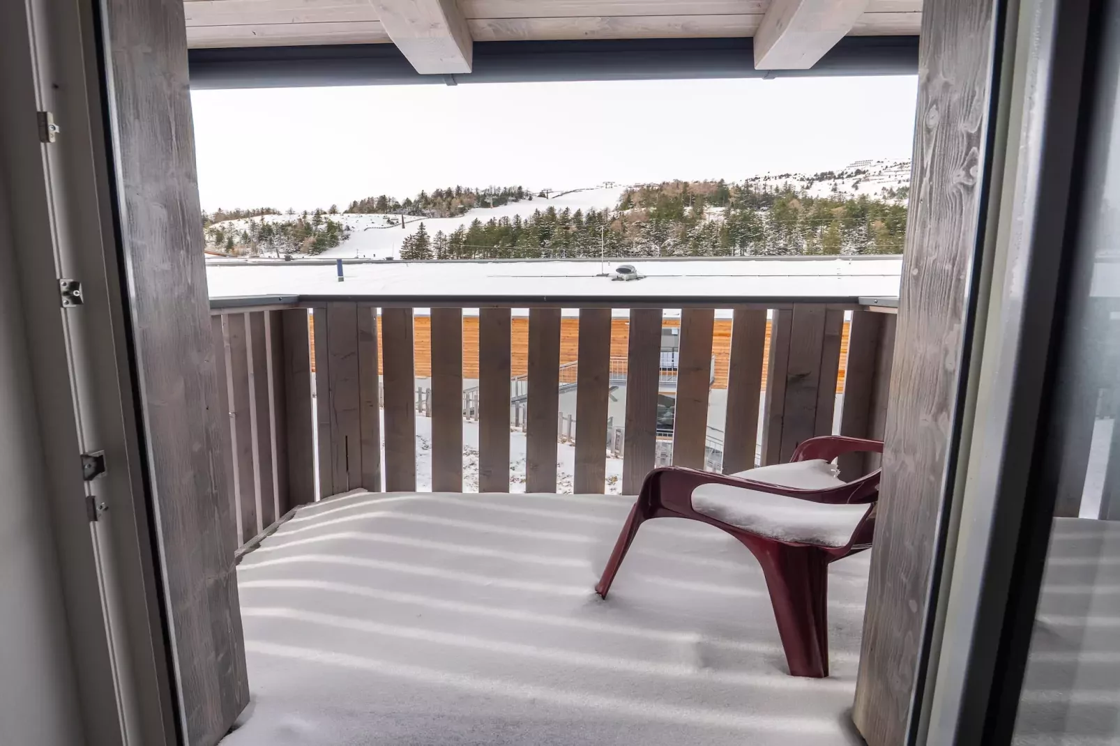Superior Penthouse Three-bedroom Apartment – KA3PS-Uitzicht winter