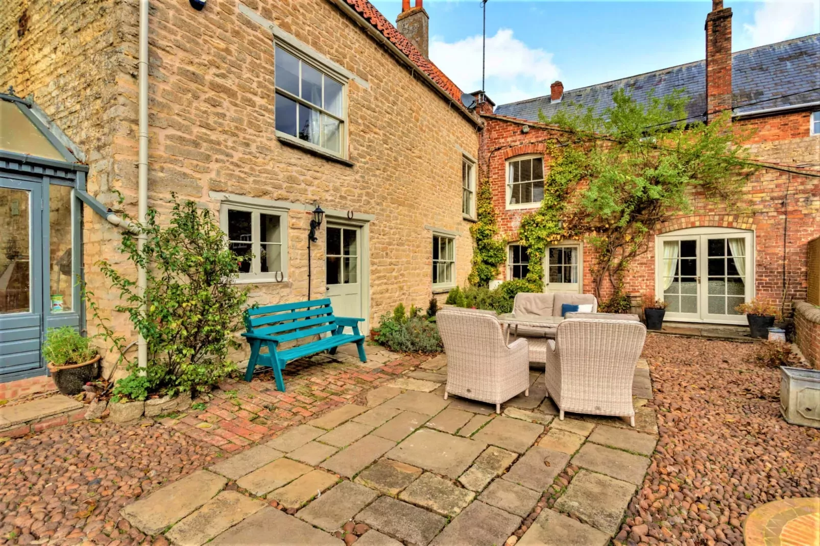 Islip Mill House - Beautiful Riverside Home-Buitenlucht