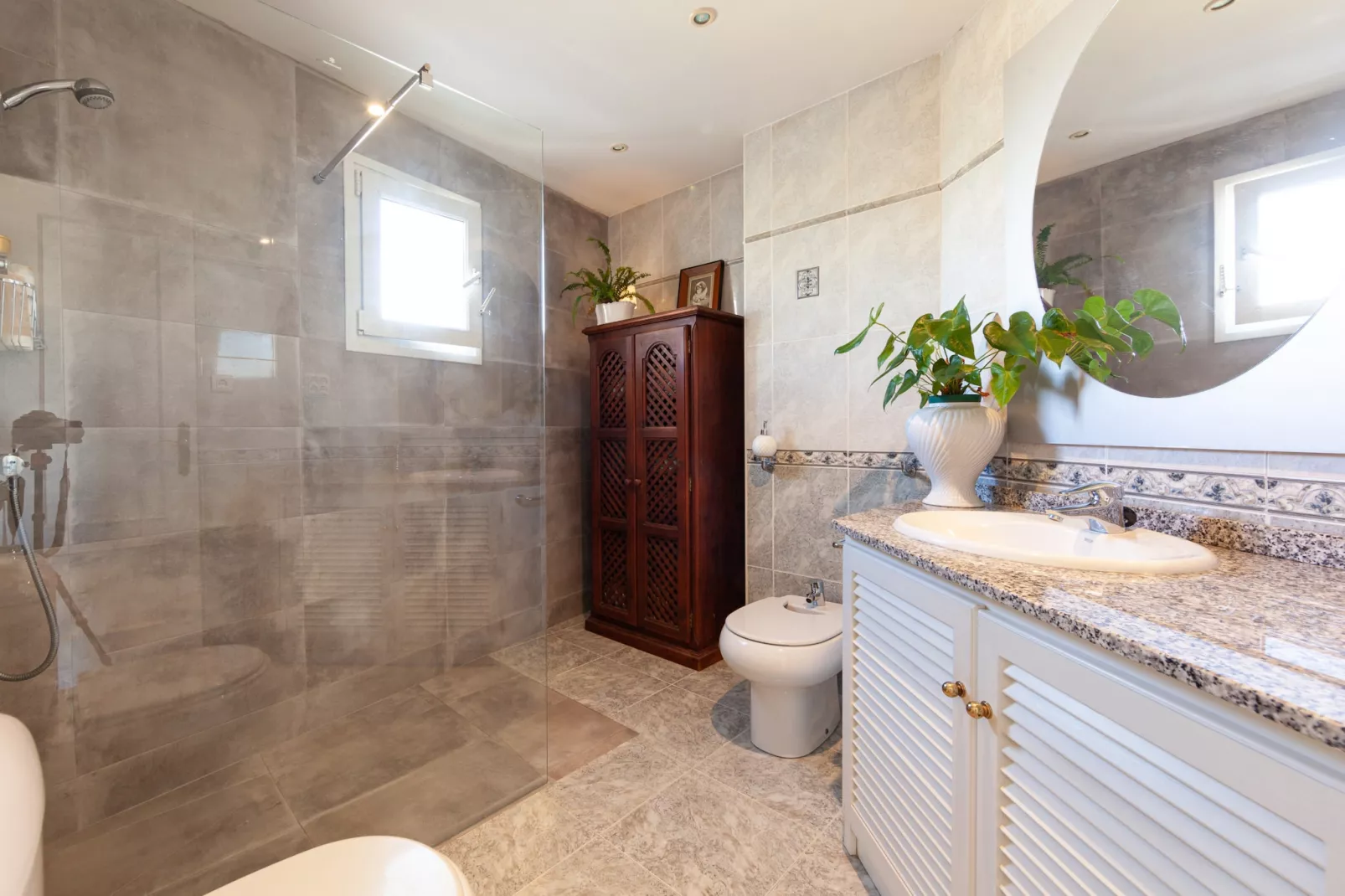 San Pedro del Mar-Badkamer