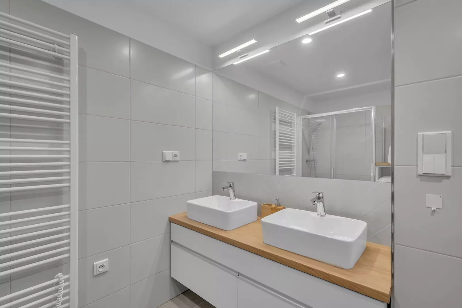 Cerny Dul KCL060-Badkamer
