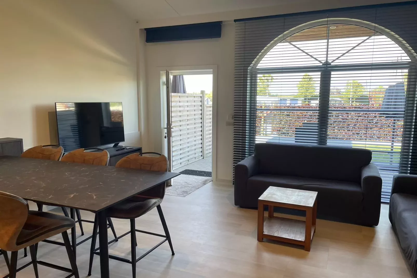 Het Platte Putje - Huisdier - nr 2-Woonkamer