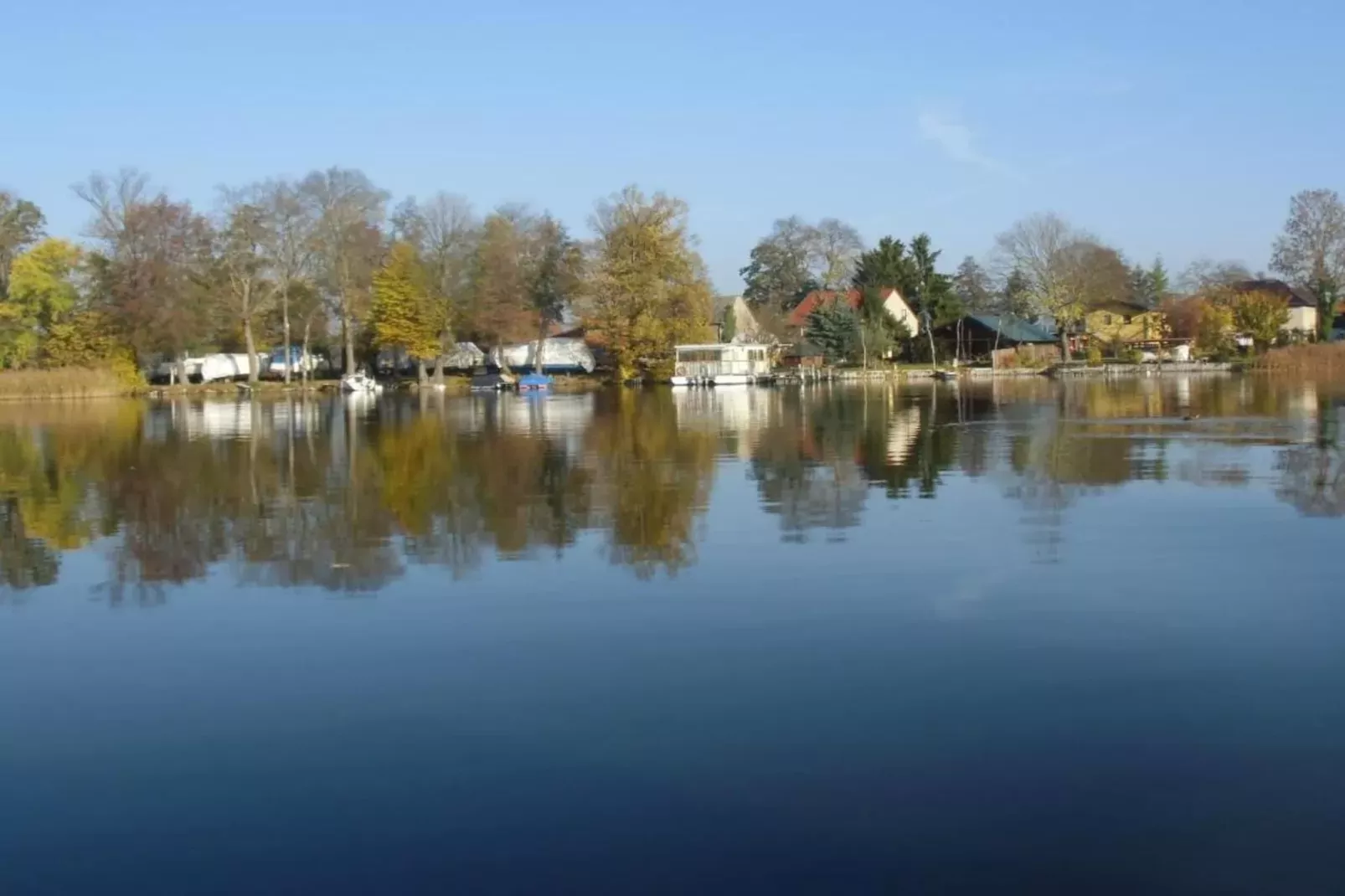 Ferienhäuschen in Schwerin-Gebieden zomer 20km