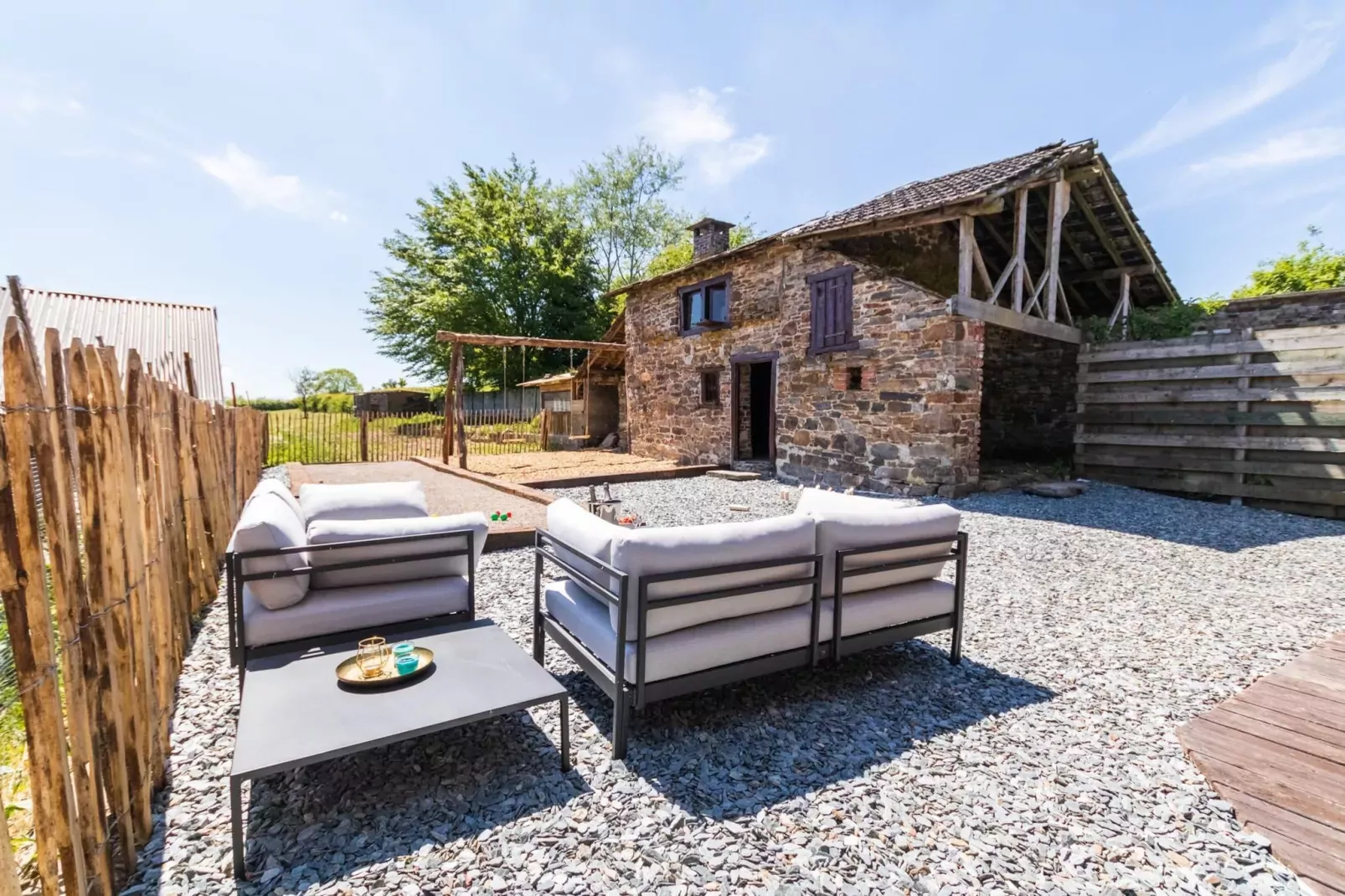 Petite Cour-Terrasbalkon