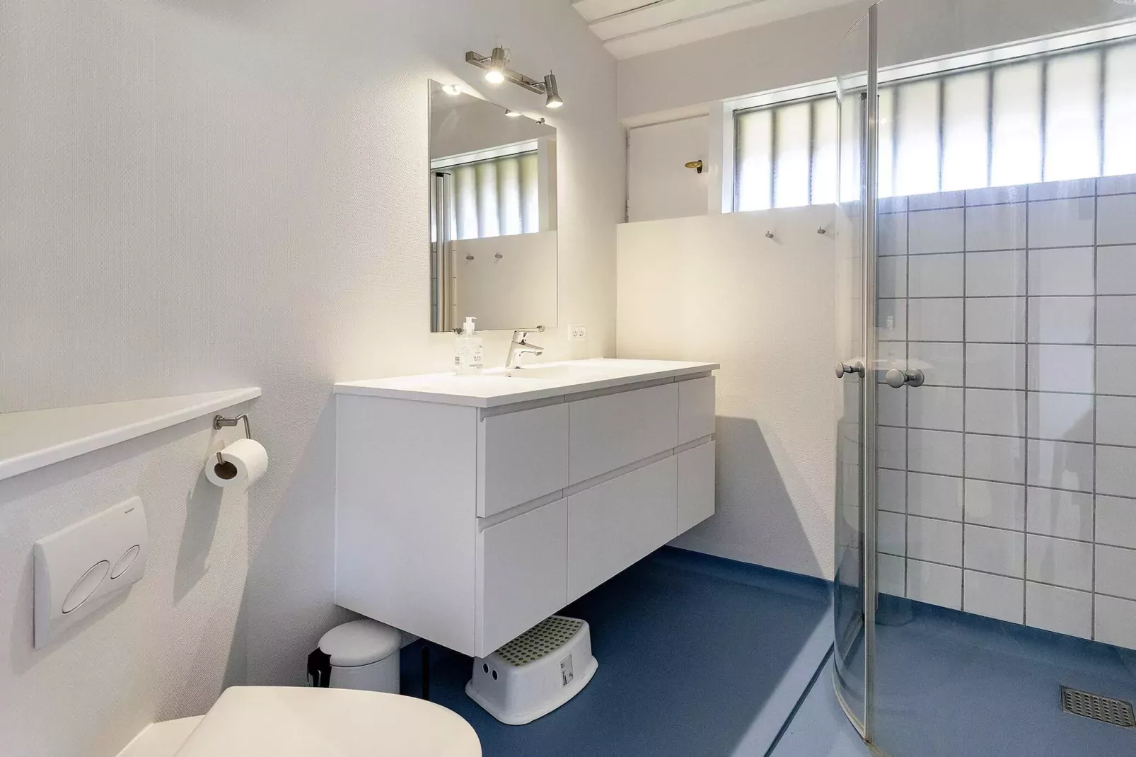 3 room,3a+2c,PLUS-Binnen