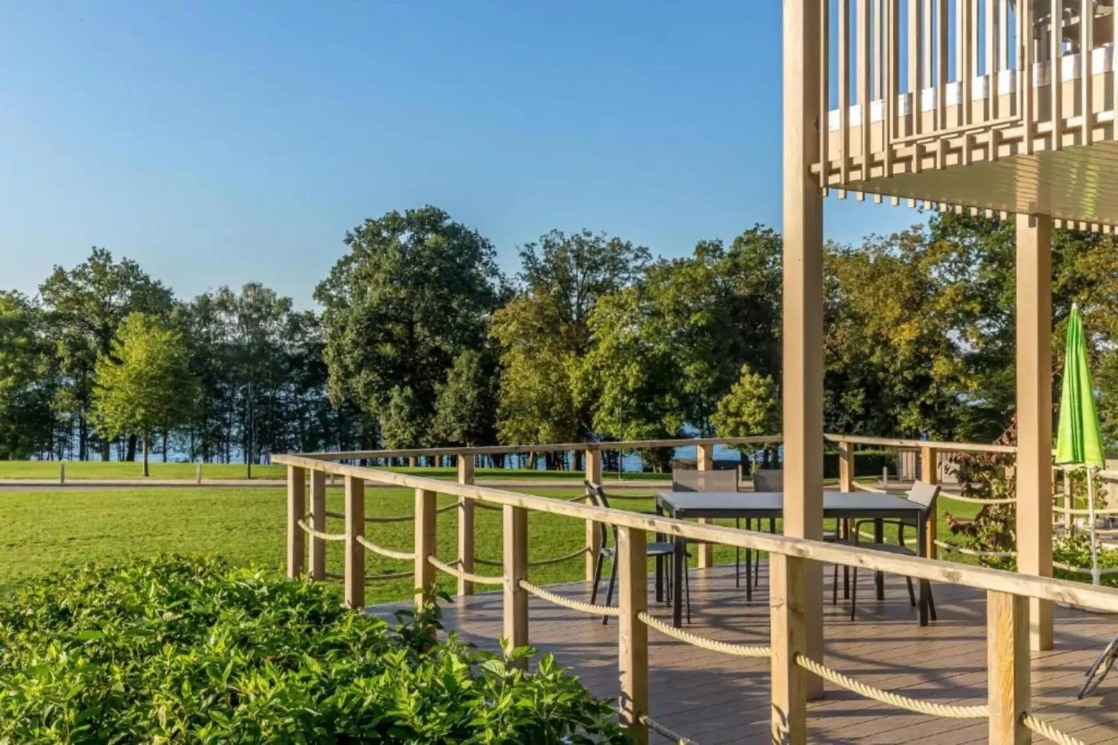 8 persons - 4 rooms 130m² without sauna-Uitzicht zomer