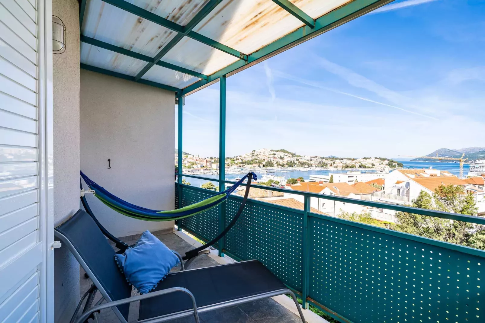 Apartment Radovan - One-Bedroom Apartment with Balcony and Sea View-Terrasbalkon