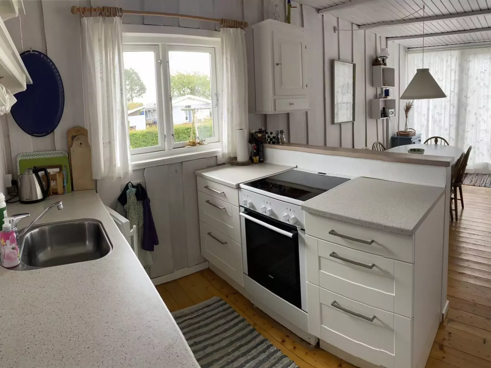 "Hira" - 200m from the sea-Binnen