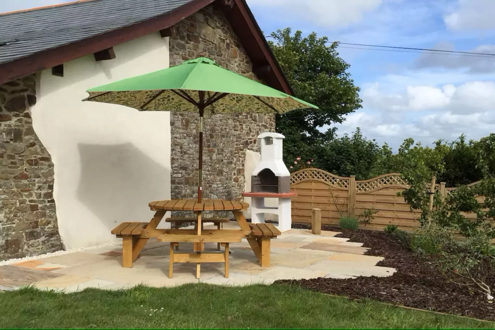 Chasty House Barn