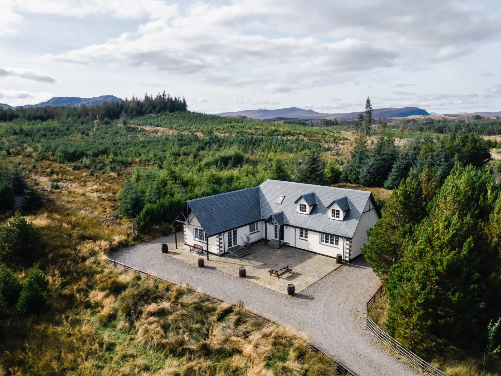 Mountain View Lodge-Buiten