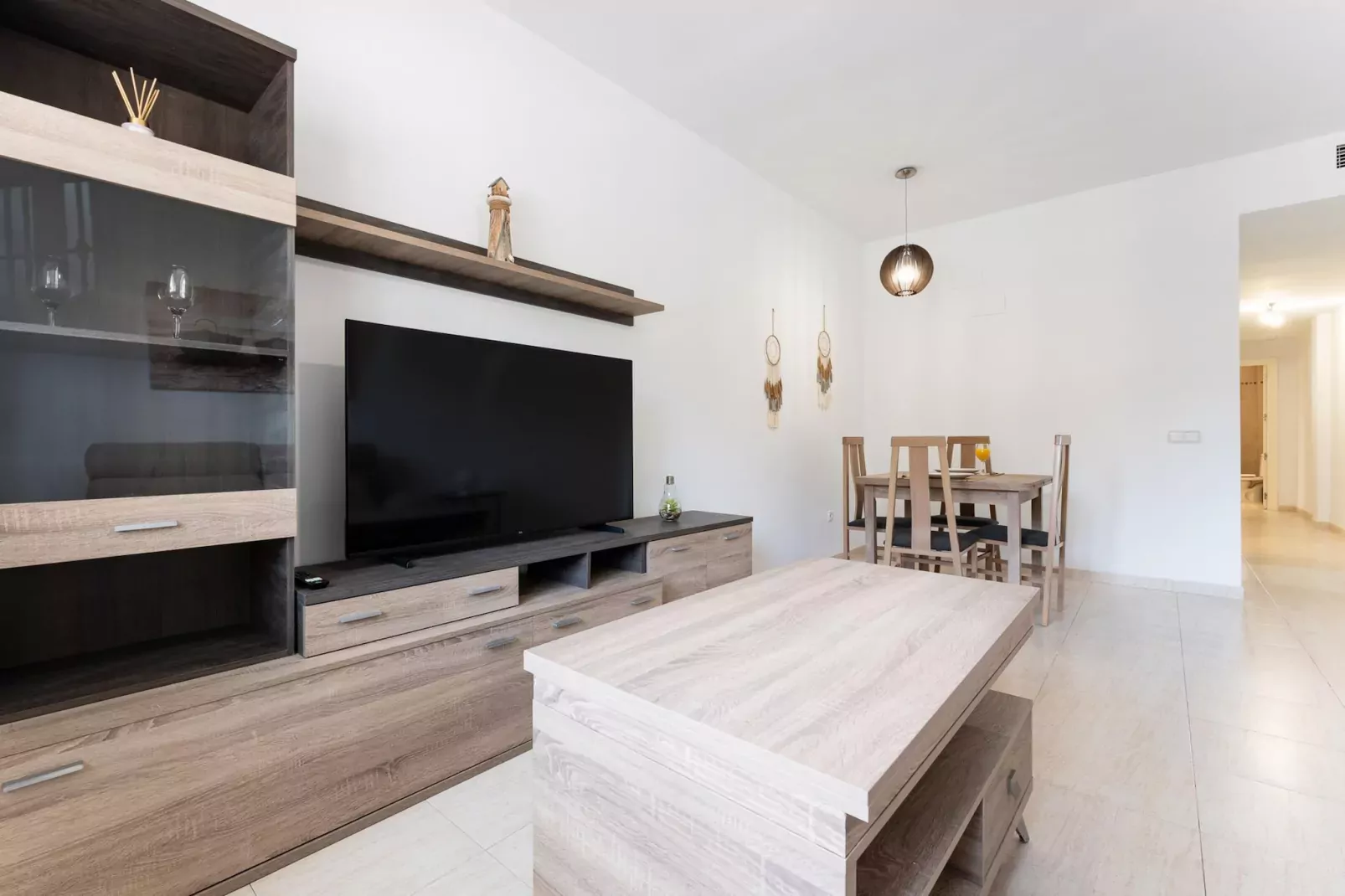 CT 291 - Faro's Boliches Beach for 4-Woonkamer