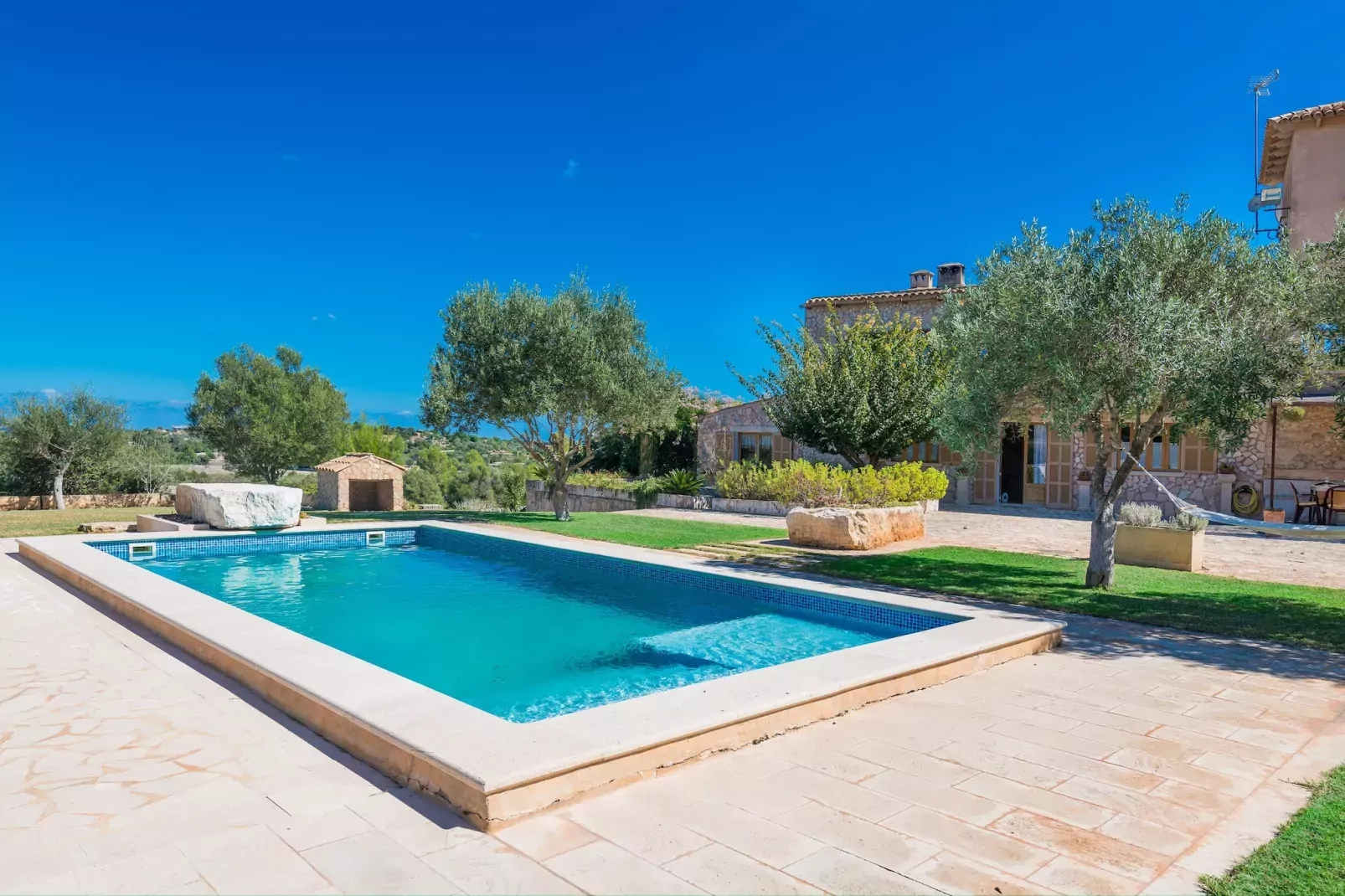 Finca Son Colom-Zwembad