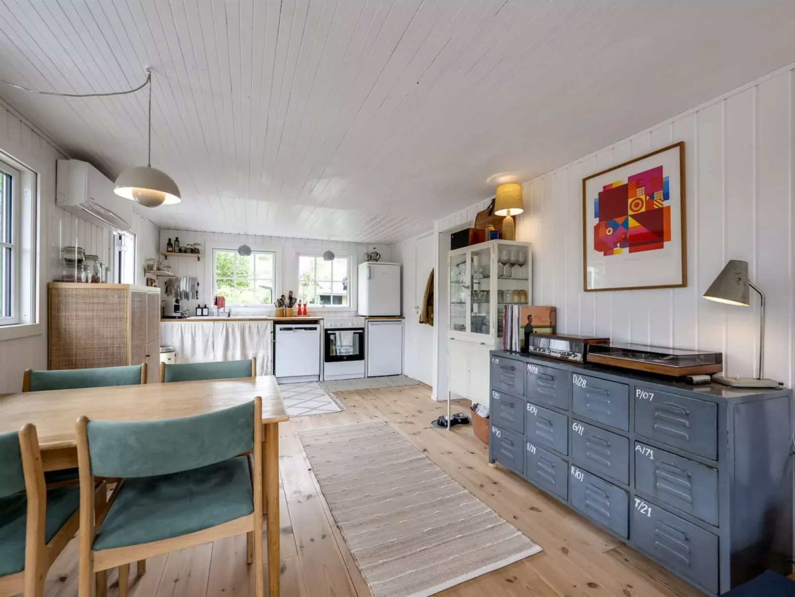 "Swea" - 275m from the sea-Binnen