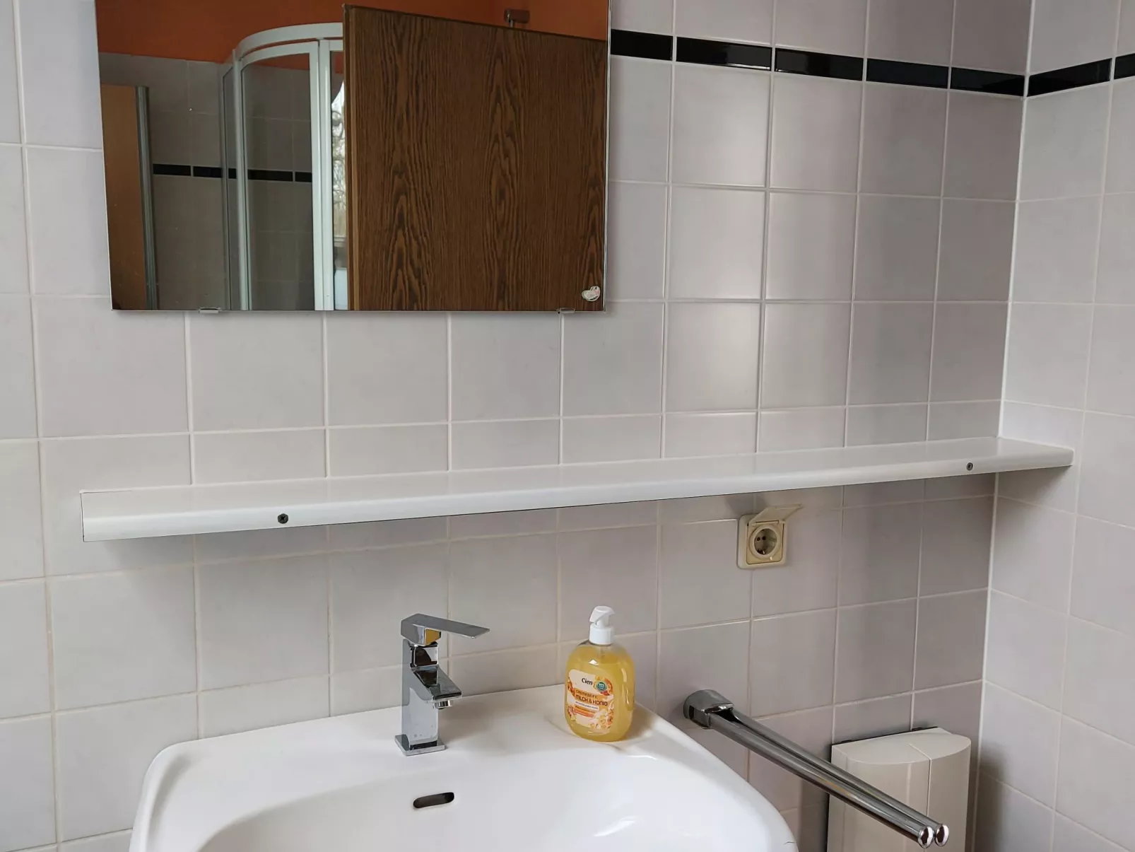 Sternberg 225/227 Ganzes Haus-Binnen